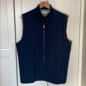 Navy golf vest by adiPURE Medium